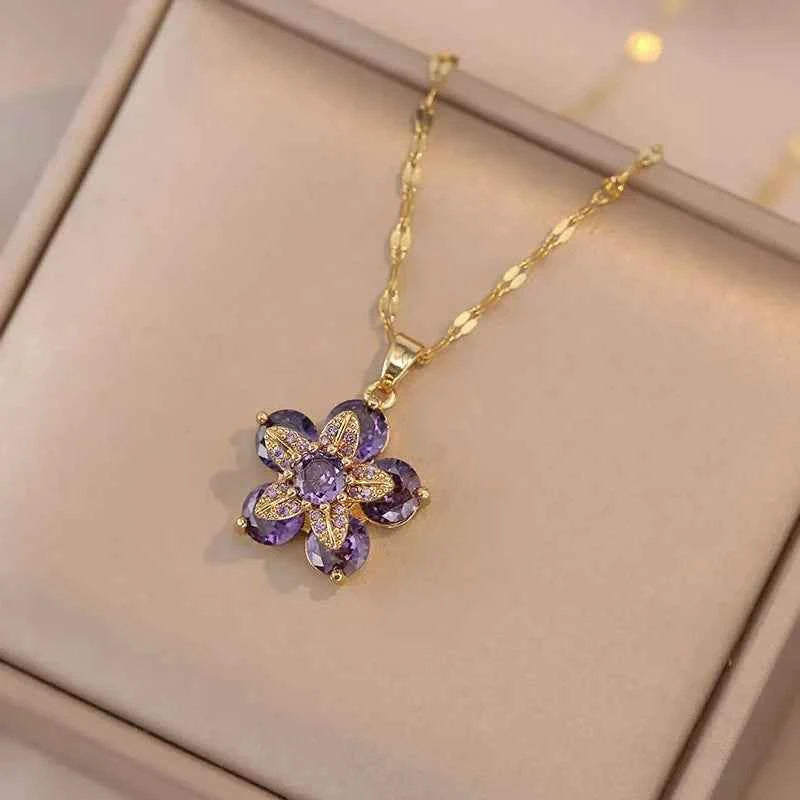 Luxury Spin Zircon Flower Pendant Necklace For Women