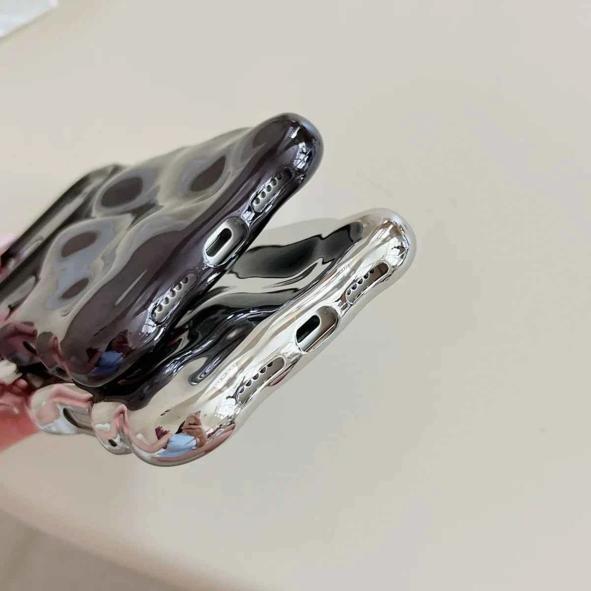 Luxury Curved Waves 3D Bubble Plating Phone Case For iPhones