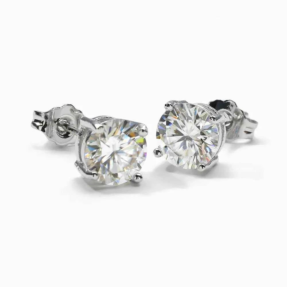 Earring Classic 1 Pair 4 Claws VVS Stud Sterling Silver Moissanite