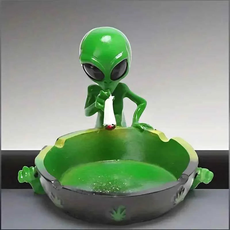 Alien Decoration Desktop Ashtray